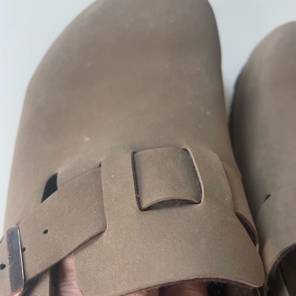 Brown Clogs - Picture 6 of 8